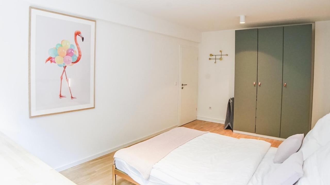 Aparthotel Stacey Alster Hamburg Zimmer foto